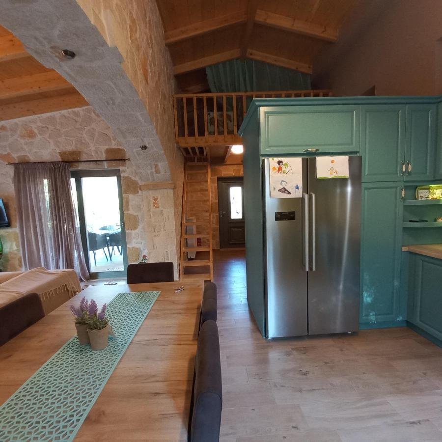 Villa Liberta Keri Buitenkant foto