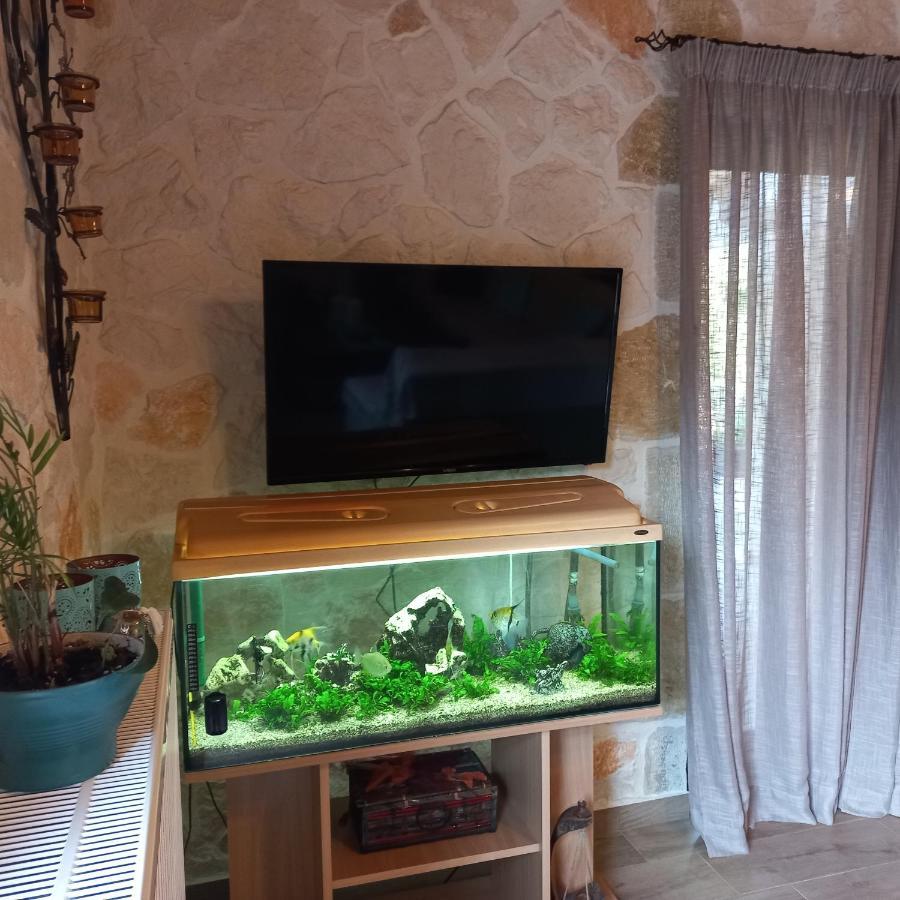 Villa Liberta Keri Buitenkant foto