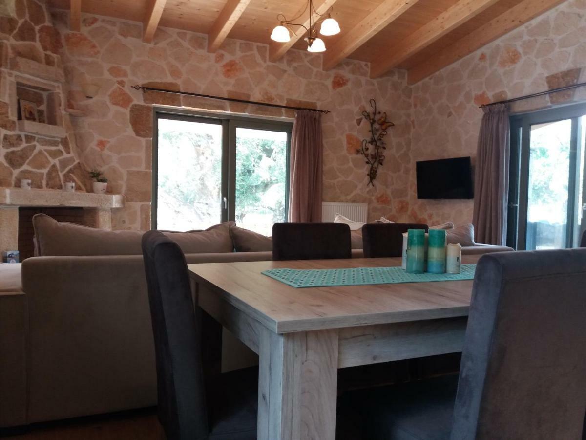 Villa Liberta Keri Buitenkant foto